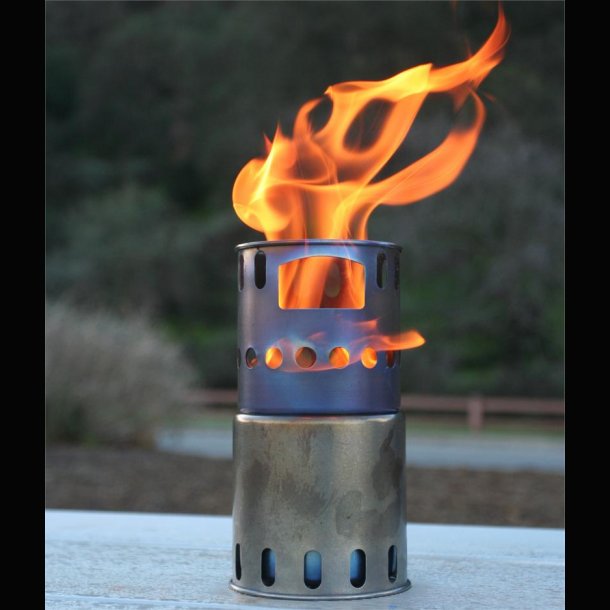 Toaks Titanium wood stove